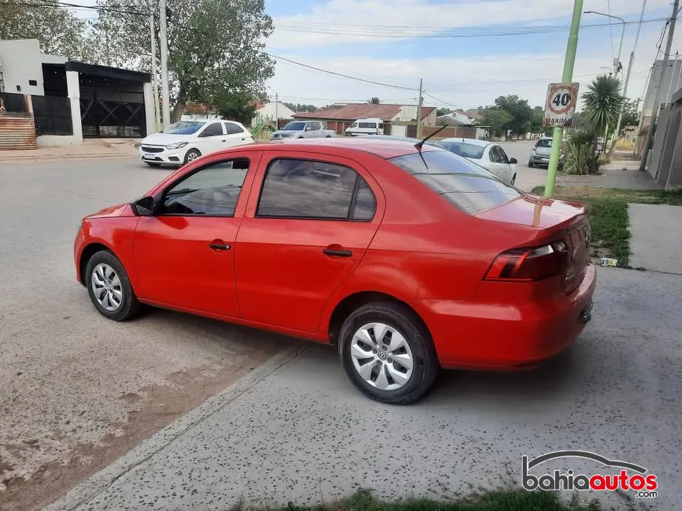 Volkswagen Voyage 2015 usado en Bahía Blanca - foto 5