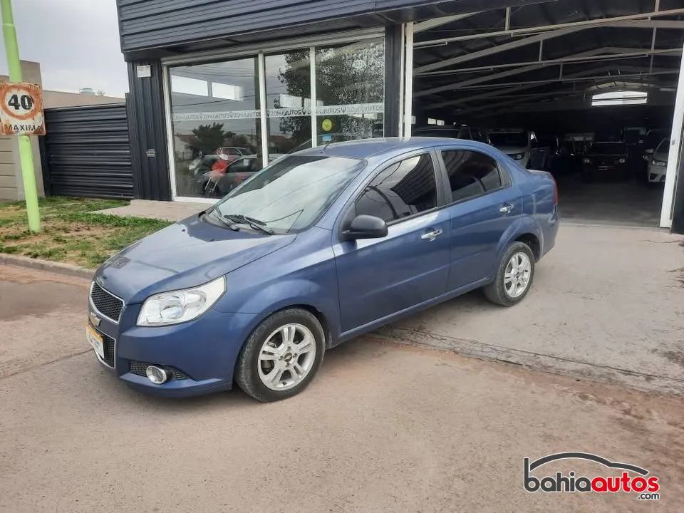 Chevrolet Aveo 2013 usado en Bahía Blanca - foto 1