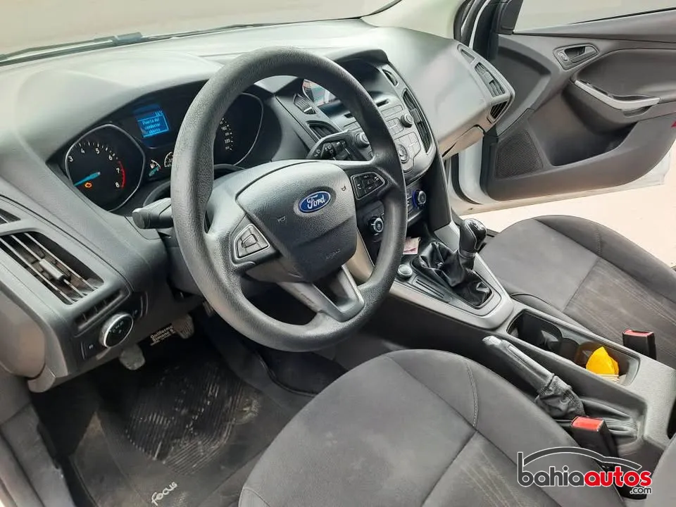 Ford Focus 2015 usado en Bahía Blanca - foto 6
