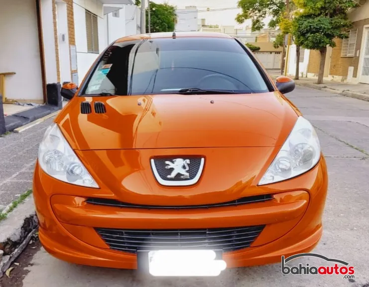 Peugeot 207 2015 usado en Bahía Blanca - foto 1