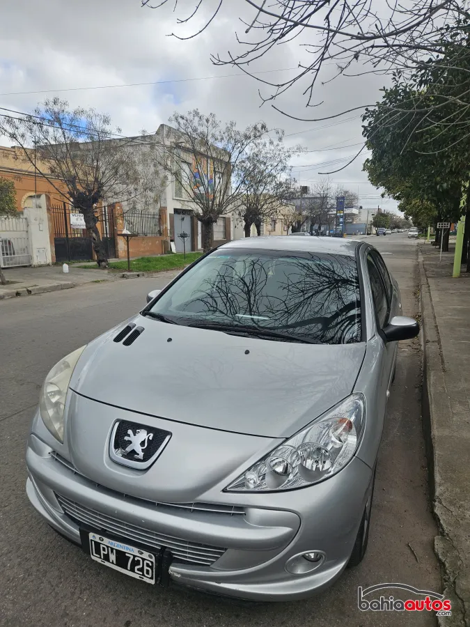 Peugeot 207 2012 usado en Bahía Blanca - foto 5