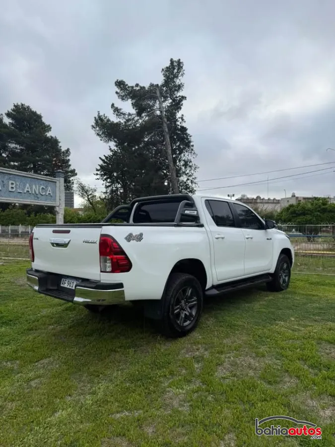 Toyota Hilux 2023 usado en Bahía Blanca - foto 6