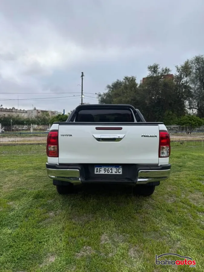 Toyota Hilux 2023 usado en Bahía Blanca - foto 7