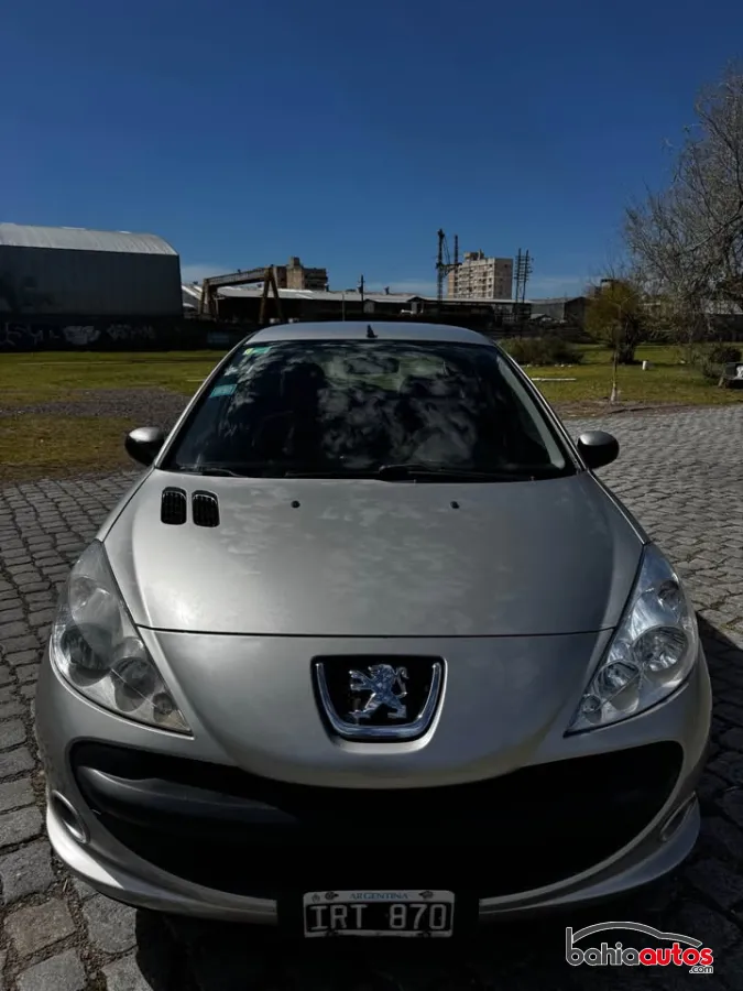 Peugeot 207 2010 usado en Bahía Blanca - foto 2