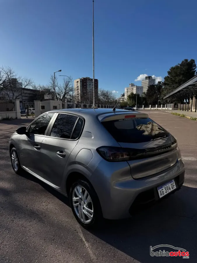 Peugeot 208 2024 usado en Bahía Blanca - foto 6