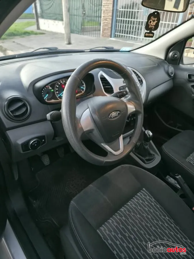 Ford Fiesta KD 2017 usado en Bahía Blanca - foto 2