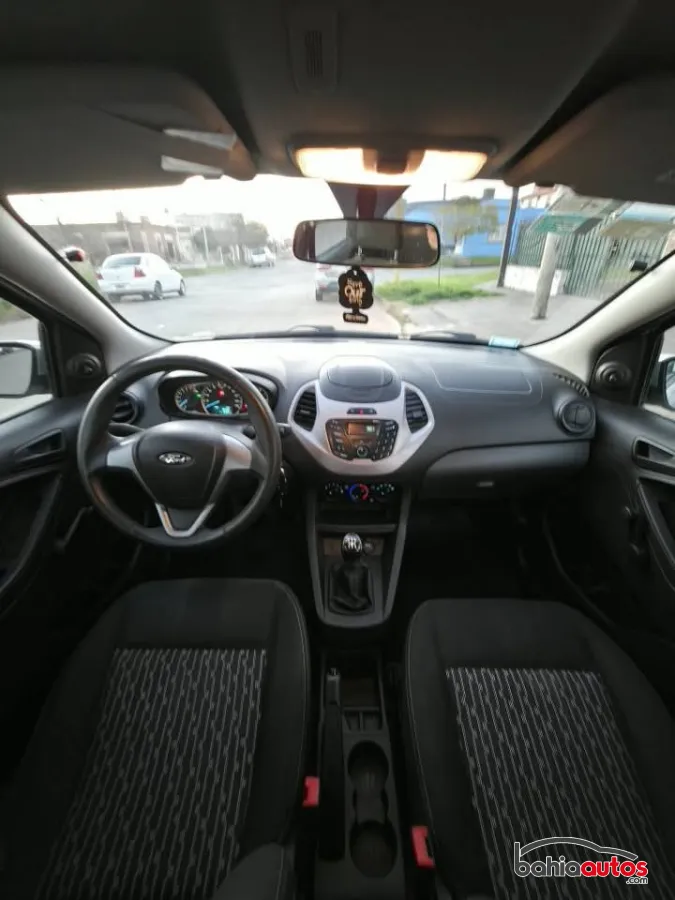 Ford Fiesta KD 2017 usado en Bahía Blanca - foto 3