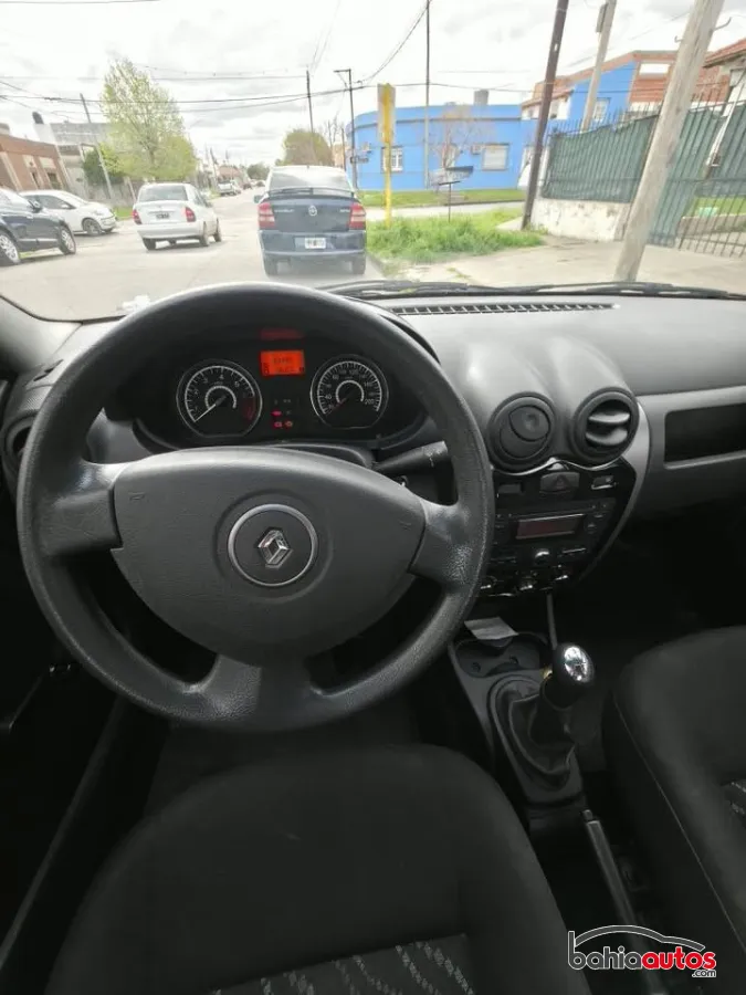 Renault Logan 2011 usado en Bahía Blanca - foto 3