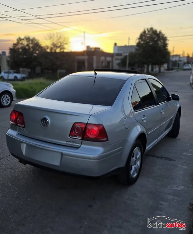 Volkswagen Bora 2011 usado en Bahía Blanca - foto 6
