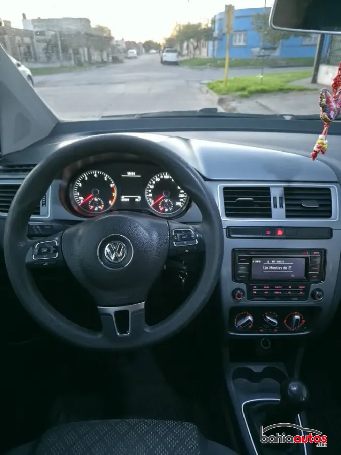 Volkswagen Suran 2015 usado en Bahía Blanca - foto 3