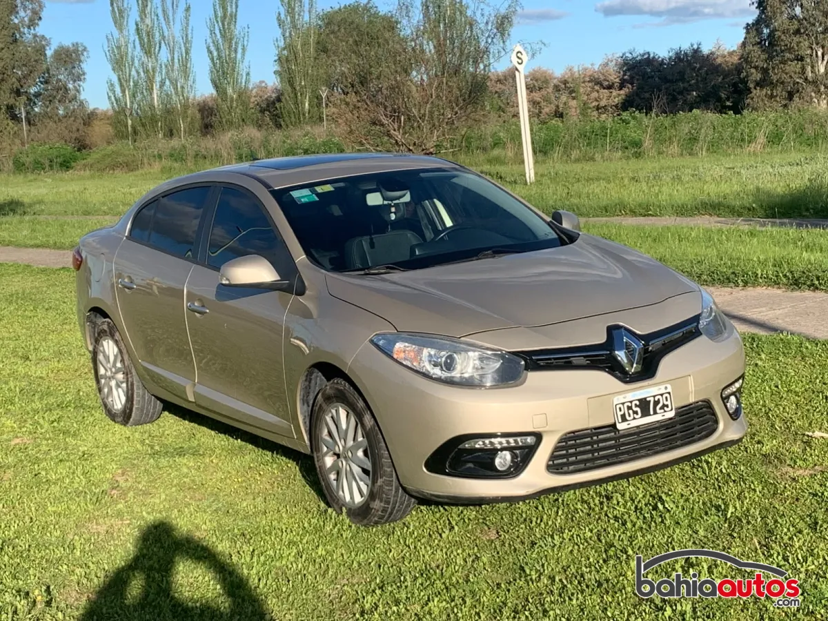 Renault Fluence 2015 usado en Bahía Blanca - foto 4