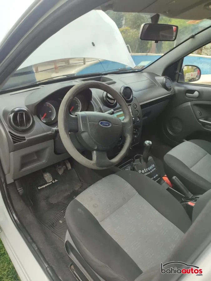 Ford Fiesta 2011 usado en Bahía Blanca - foto 4