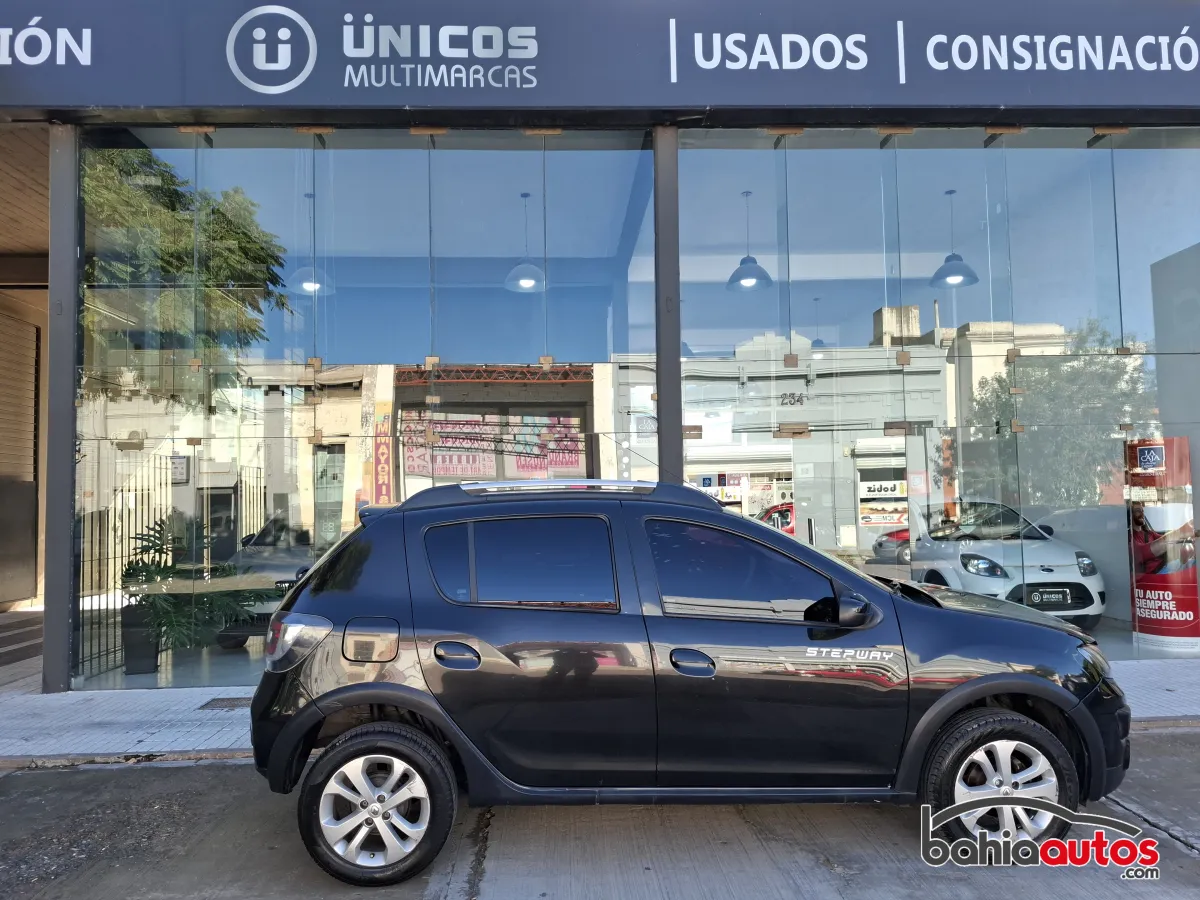 Renault Sandero Stepway 2015 usado en Bahía Blanca - foto 1