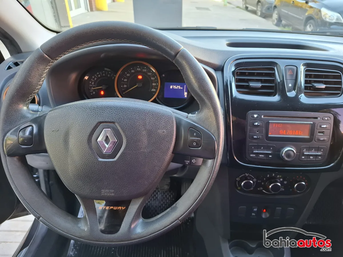 Renault Sandero Stepway 2015 usado en Bahía Blanca - foto 6